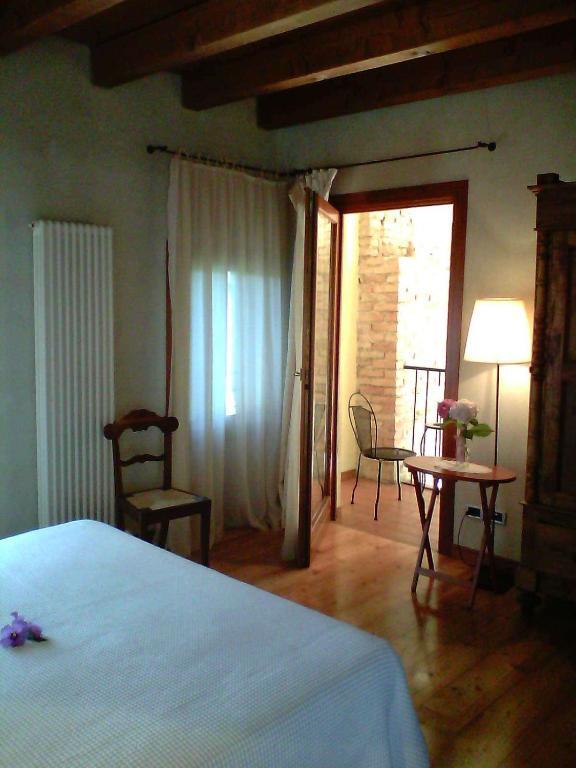 Maison d'hôtes Il Rifugio Del Poeta à San Biagio di Callalta Chambre photo