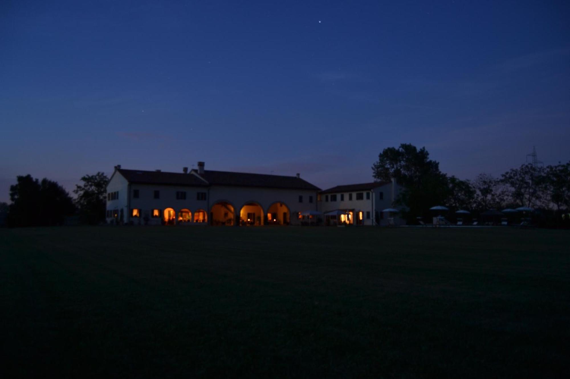 Maison d'hôtes Il Rifugio Del Poeta à San Biagio di Callalta Extérieur photo