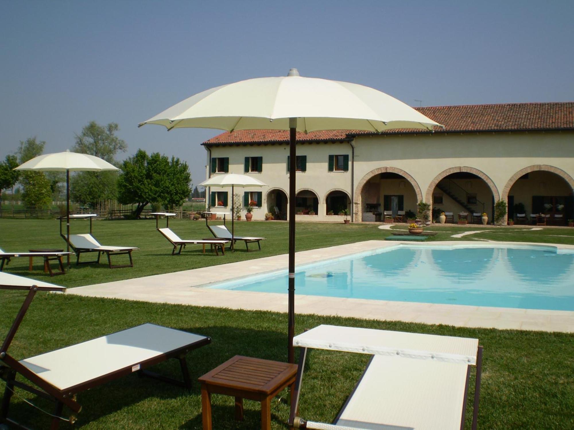 Maison d'hôtes Il Rifugio Del Poeta à San Biagio di Callalta Extérieur photo